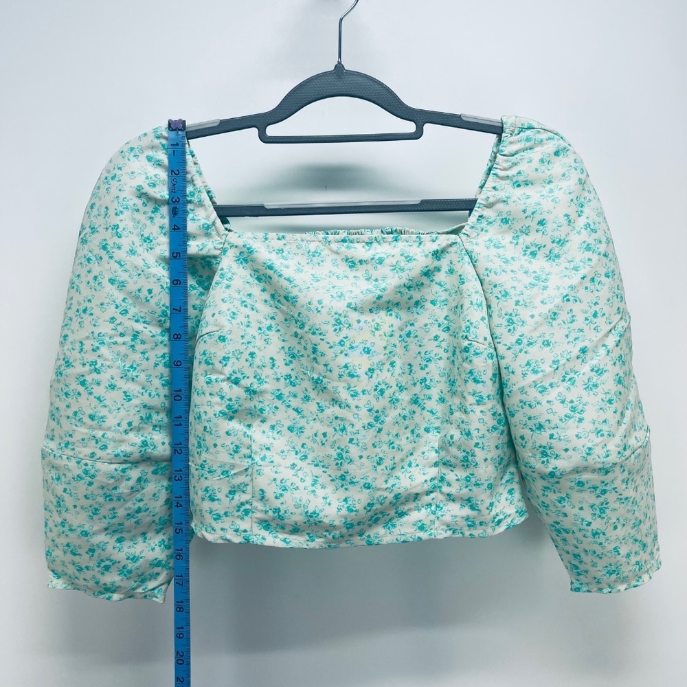 Levi’s Women’s Blouse Green Floral Statement Size S New - Picture 6 of 11